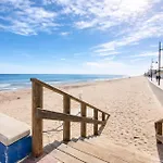Stunning In With Wifi Holiday home *